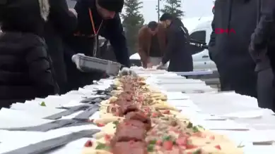 Dev Lezzet Şöleni: 106 Metre Kebap!