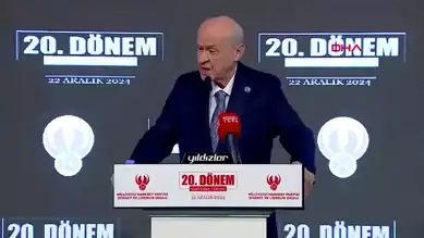 Bahçeli, MHP Siyaset ve Liderlik Okulu'ndan Mezunlara Sertifika Verdi
