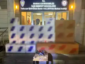 Ankara'da 300 Bin Boş Makaron ve Silah Ele Geçirildi
