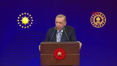 Devlet Yetkilileri Ödül Töreni'nde Konuştu