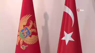 Üniversite, Yüksek Yetkiliye Fahri Doktora Verdi
