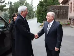 Bakan Güler, Asya Ülkesinden Bakanla Görüştü