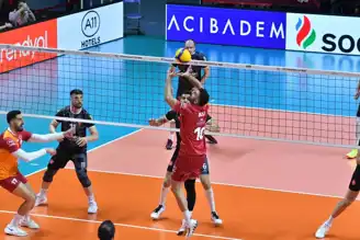 Voleybolda Heyecanlı Maç: Takım A, Takım B'yi 3-1 Yendi!