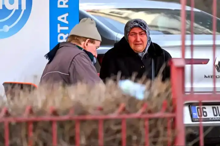 Ankara'da 3 Kişi Doğal Gazdan Öldü