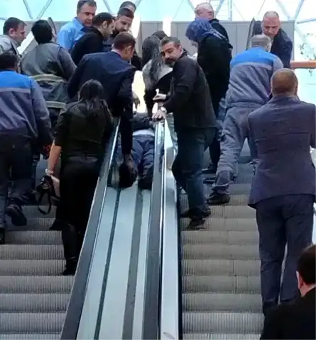 Çankaya AVM'sinde İşçi Ölümü