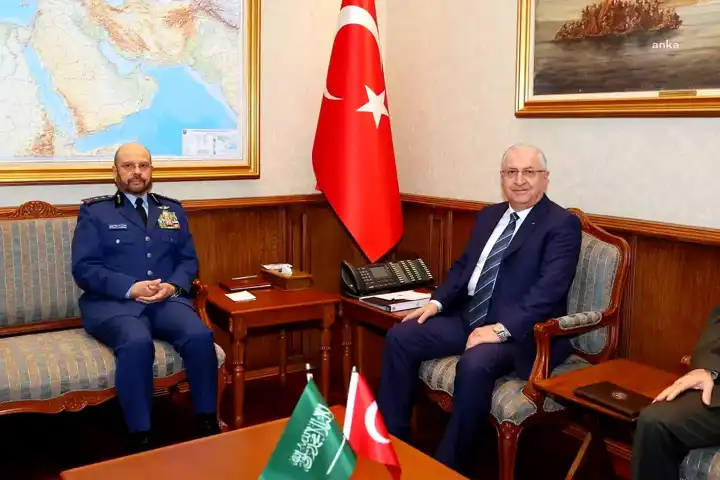Güler, Suudi Genelkurmay Başkanını Kabul Etti