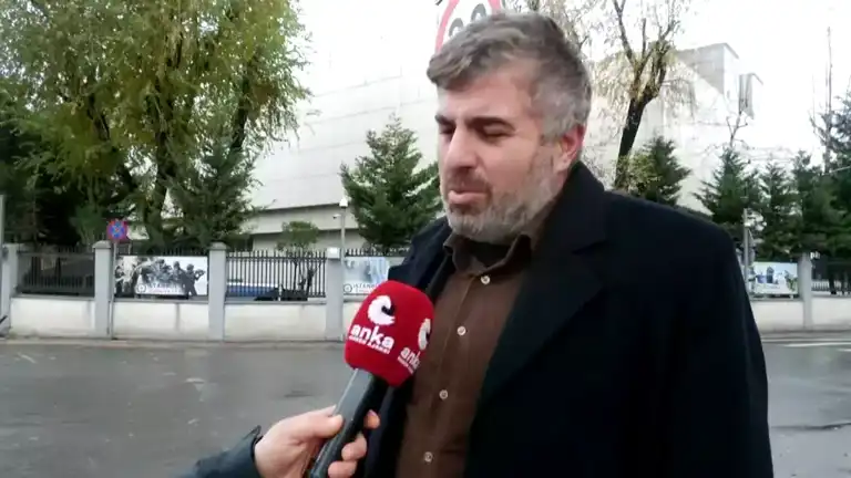 Gazeteci Özlem Gürses Gözaltında