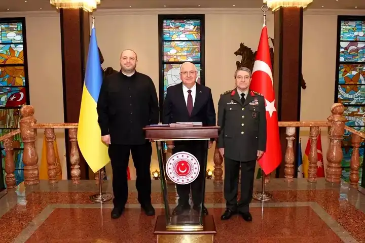 Güler-Umerov Ankara'da Görüştü