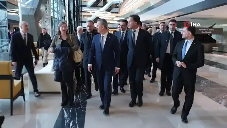 NATO Lideri, Türk Savunma Sanayisini Ziyaret Etti