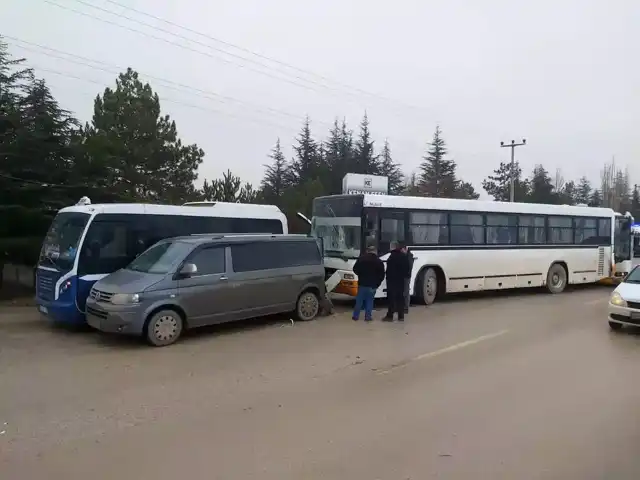 Çubuk'ta Korkunç Kaza: 33 Yaralı!