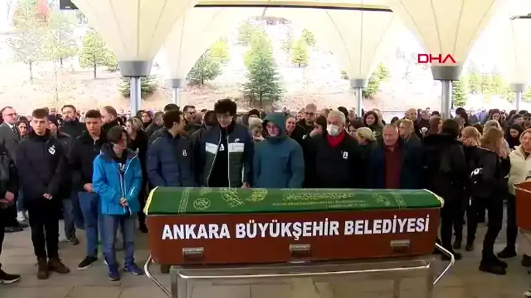 Kartalkaya Otel Yangınında Ölen Öğrenci Toprağa Verildi